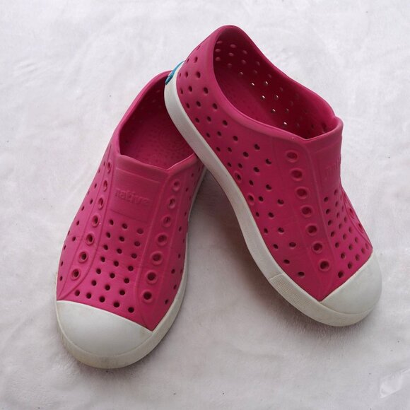 Native Jefferson C10 Pink‎ Lightweight Water Shoes - Picture 1 of 10